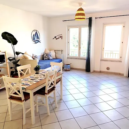 Daire Almarea - Essenza Del Mare, Calore Di Casa