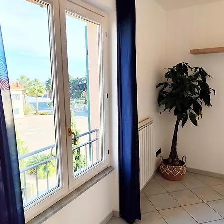 Almarea - Essenza Del Mare, Calore Di Casa 아파트 *
