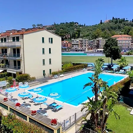 Almarea - Essenza Del Mare, Calore Di Casa * Imperia